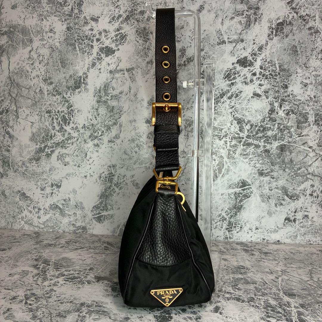 ✨PRADA✨　プラダ　ワンショルダーバッグ　ショルダーバッグ　ハンドバッグ　黒