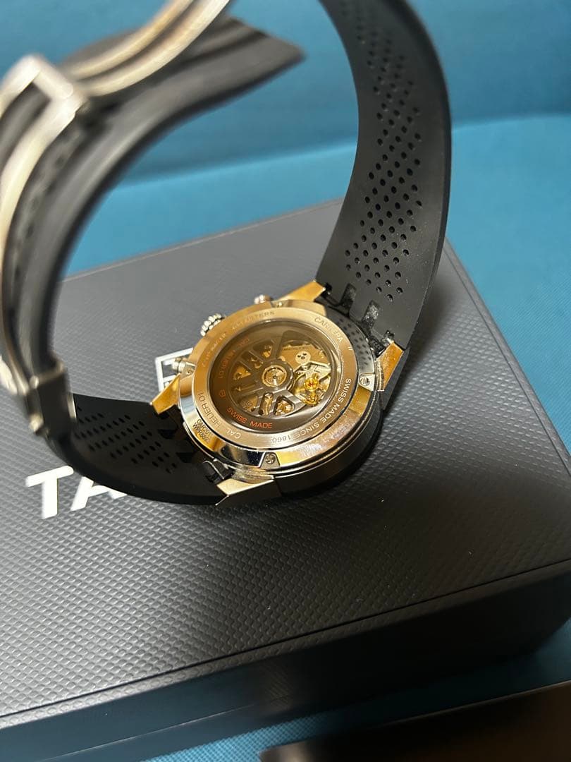 タグホイヤー TAG HEUER CAR201V カレラ クロノグラフ