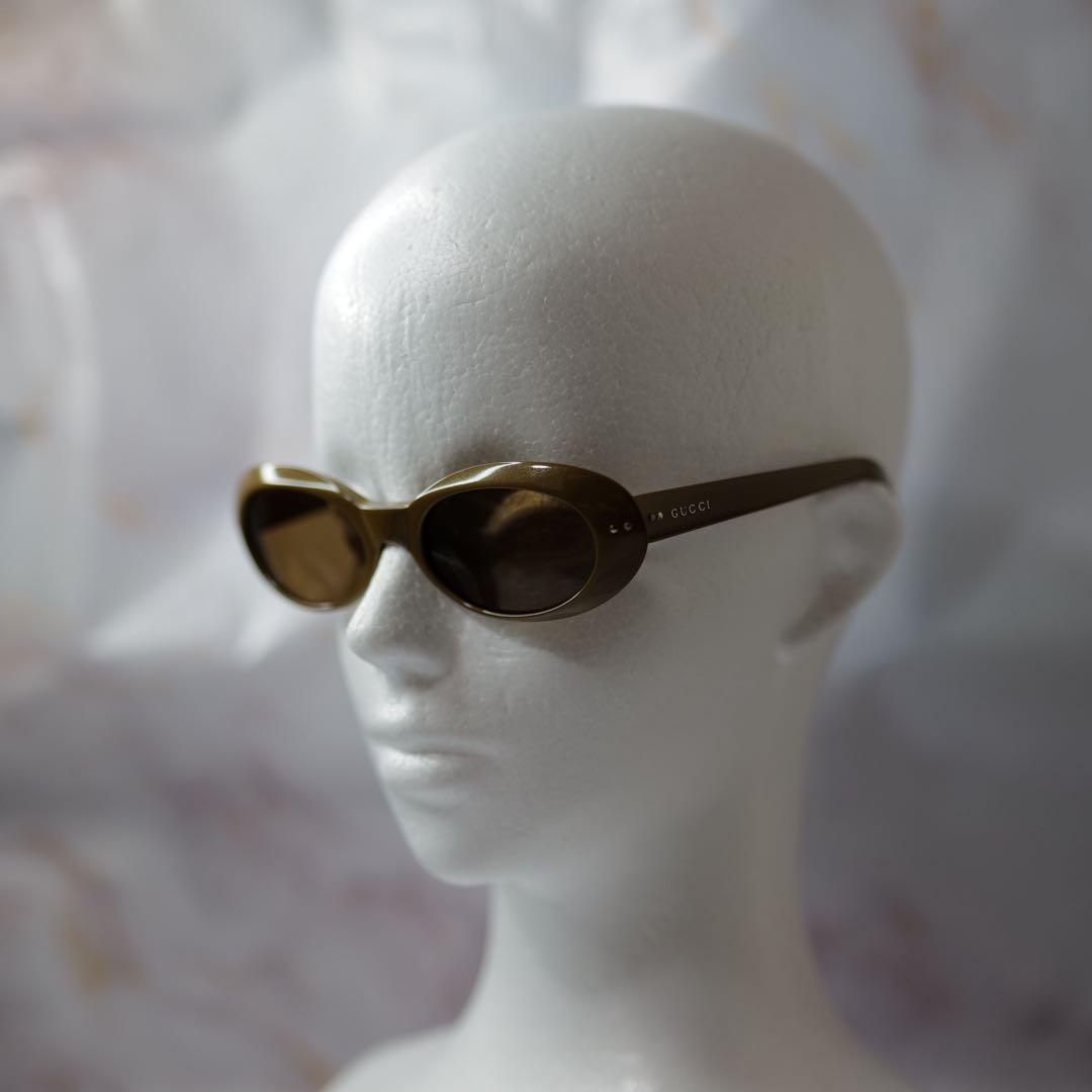 イエスさん専用 GUCCI グッチ カートコバーン Y2K オーバル 希少カラー