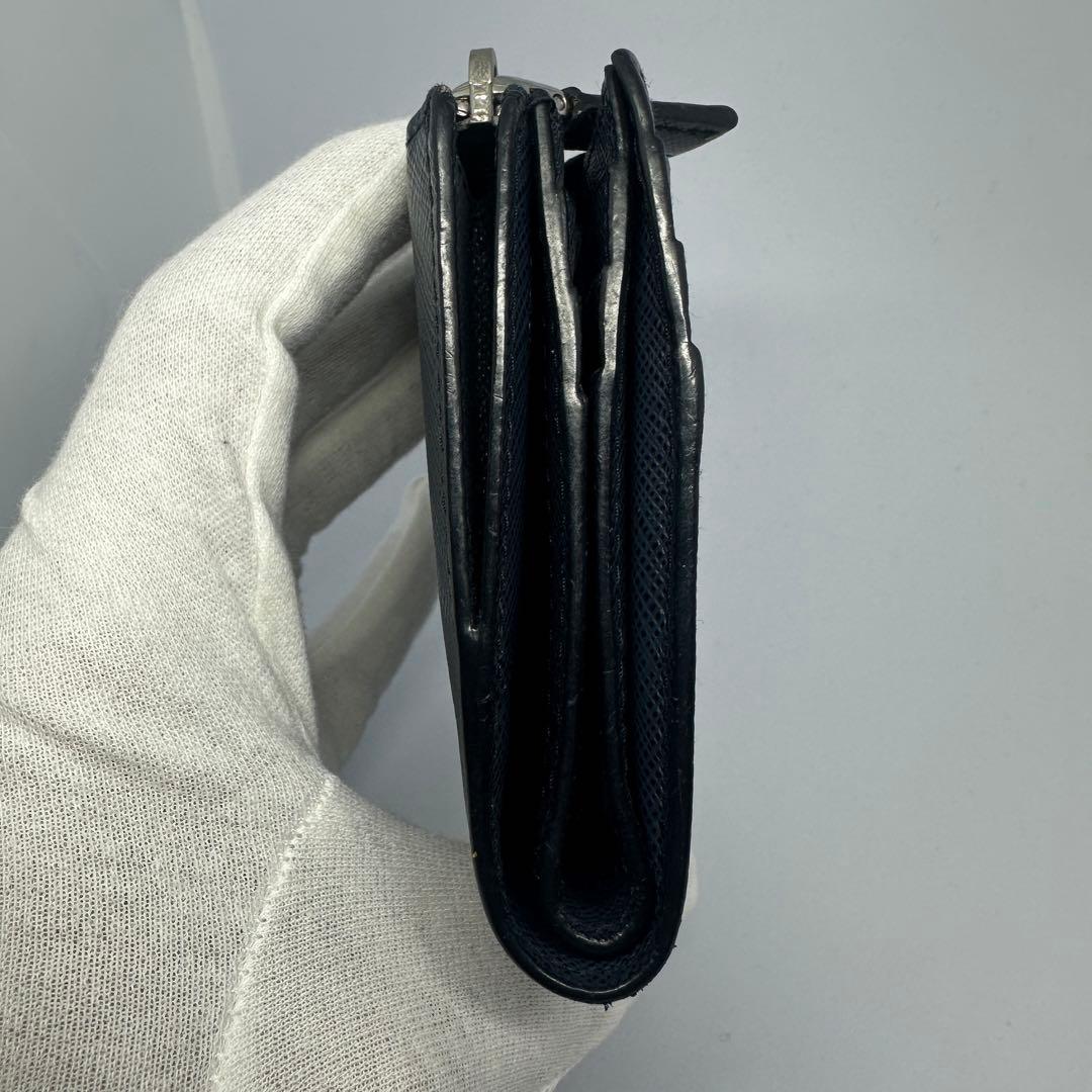 【SALE開催中】PRADA サフィアーノレザー 二つ折り財布 ネイビー