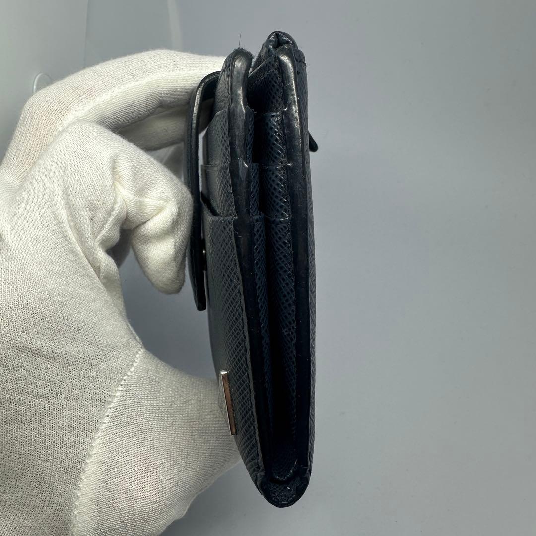 【SALE開催中】PRADA サフィアーノレザー 二つ折り財布 ネイビー