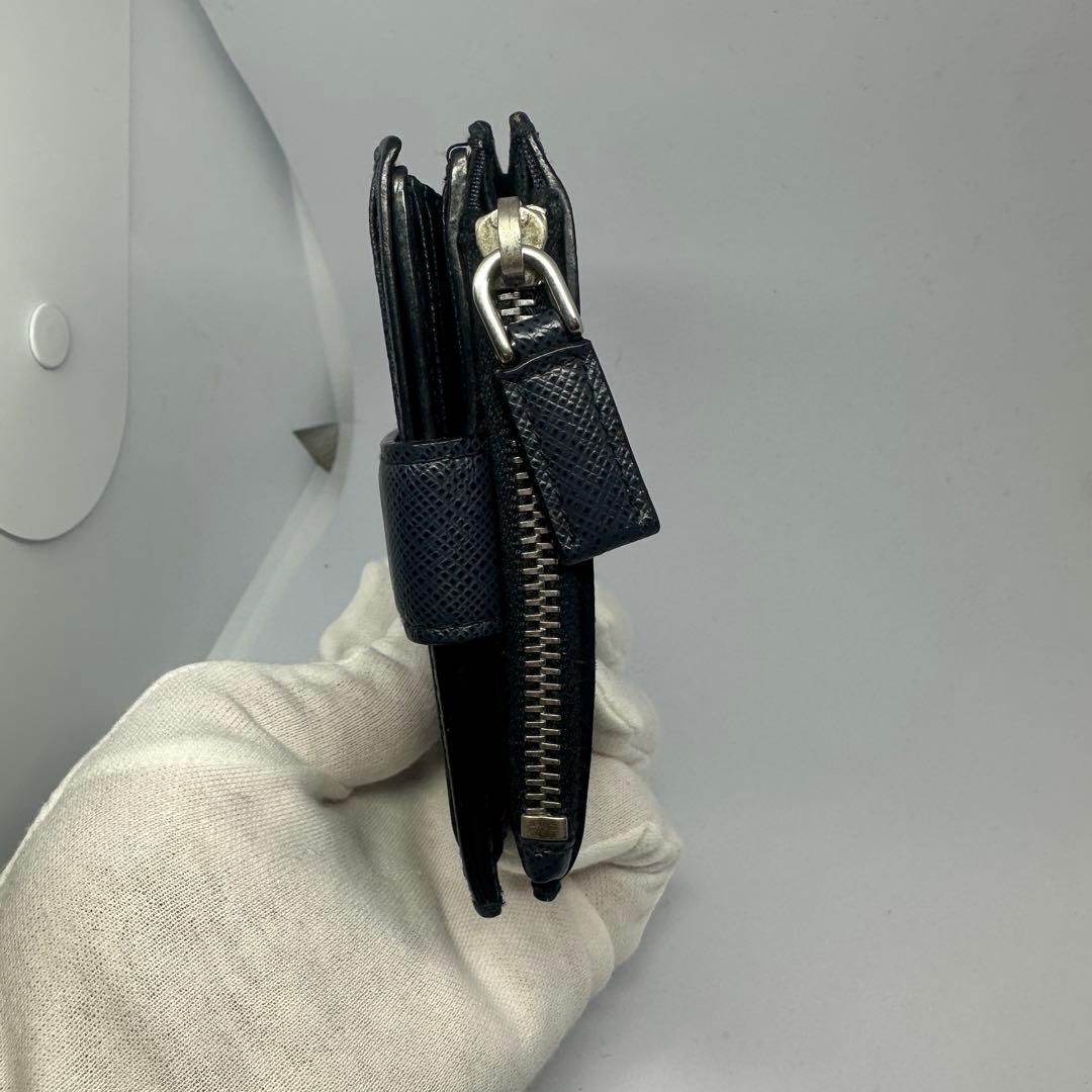 【SALE開催中】PRADA サフィアーノレザー 二つ折り財布 ネイビー