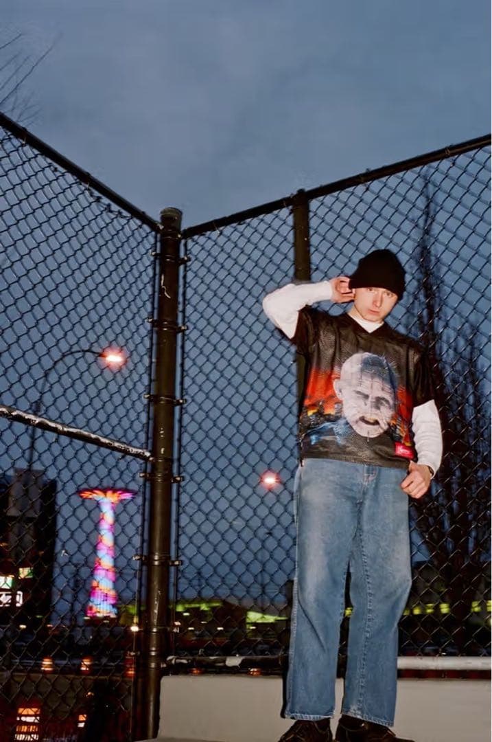 Supreme Hellraiser Football Jersey Sサイズ