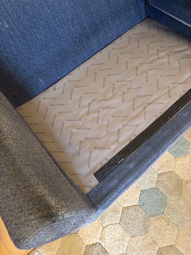 ボーコンセプト　ソファ　OSAKA