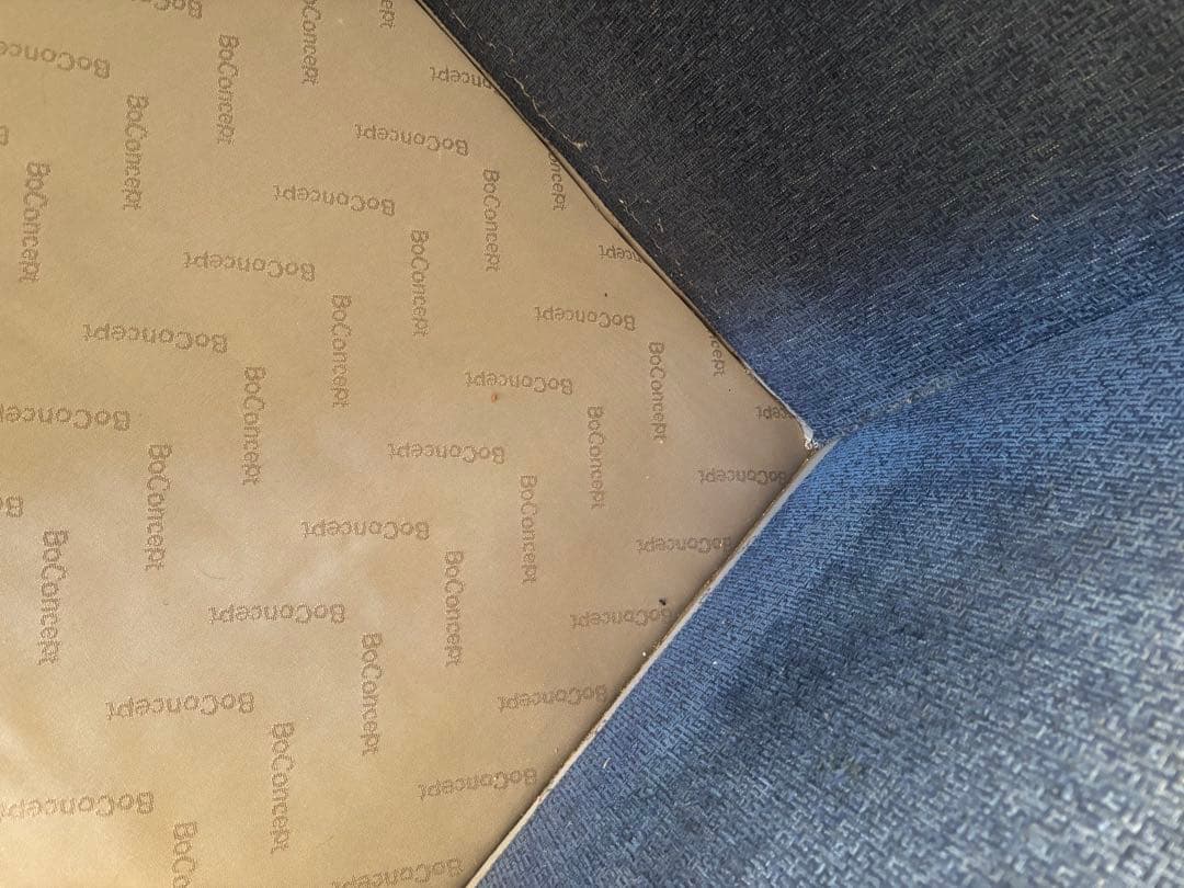 ボーコンセプト　ソファ　OSAKA