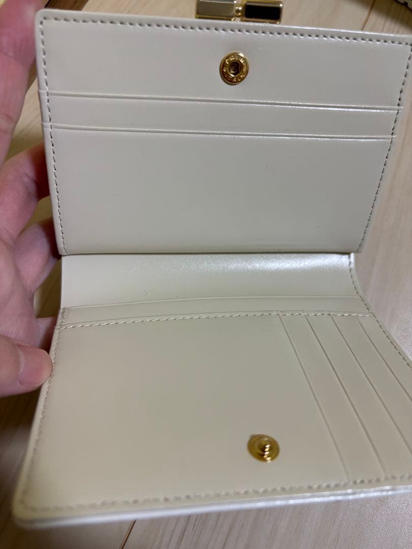 ♡文庫屋大関　ねこちゃん二つ折り財布♡