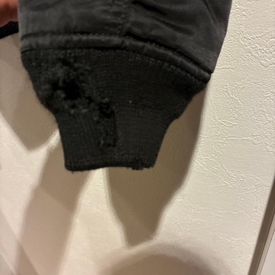 玲子アビレックスMA-1コマーシャルバックロゴ