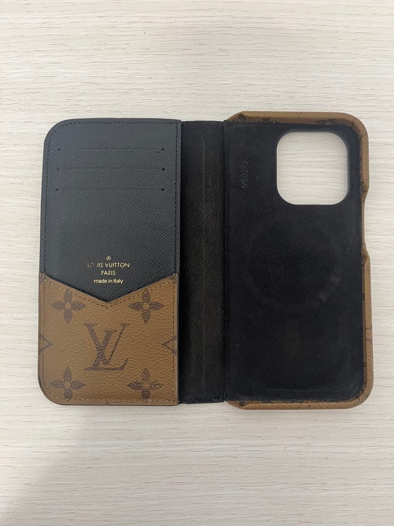 ルイヴィトンのiPhone14プロのケース