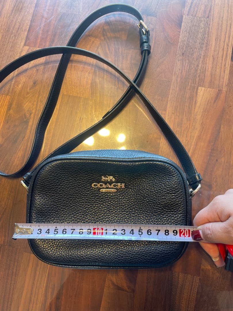 美品COACH ブラックレザーショルダーバッグ