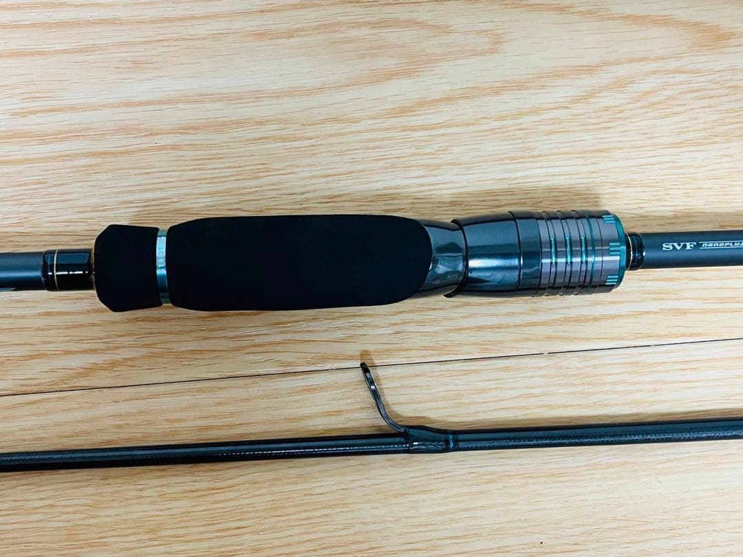 エメラルダス ストイスト ST 74MMH-SMT 24年追加モデル