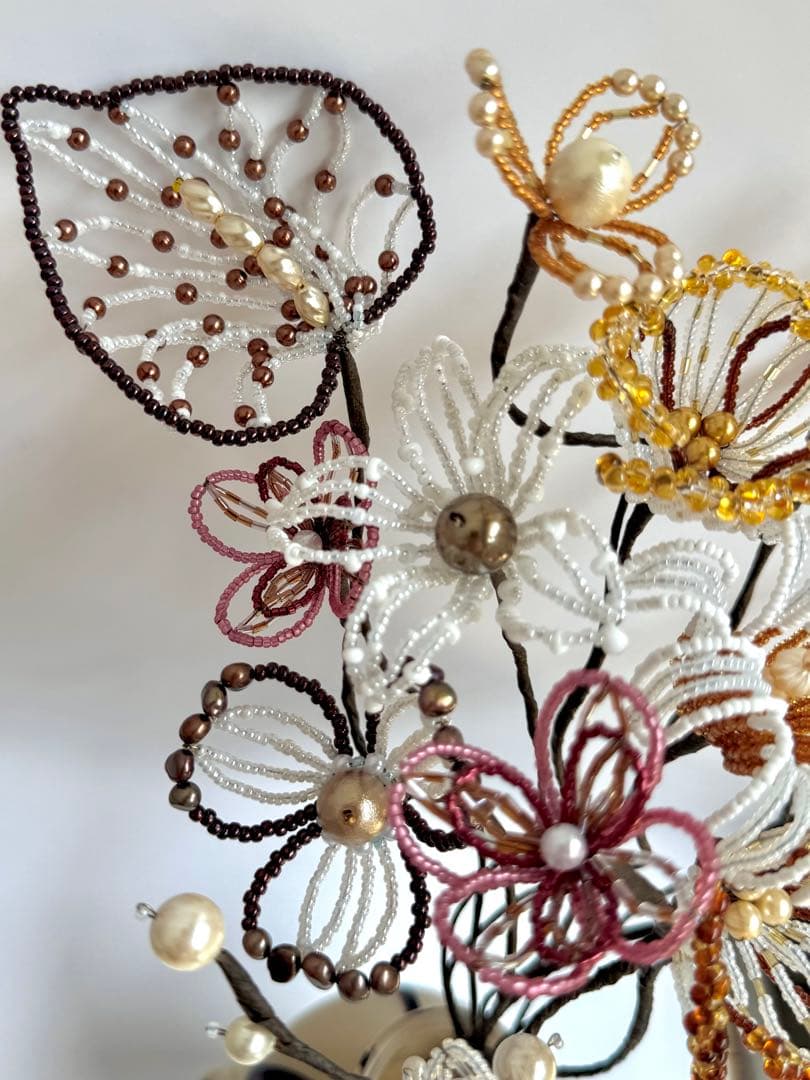 ビーズフラワー　ブーケ　一輪挿し