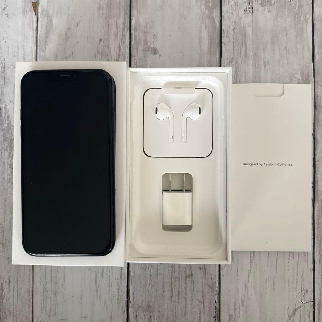 Apple iPhone XR 64GBブラック SIMロックなし