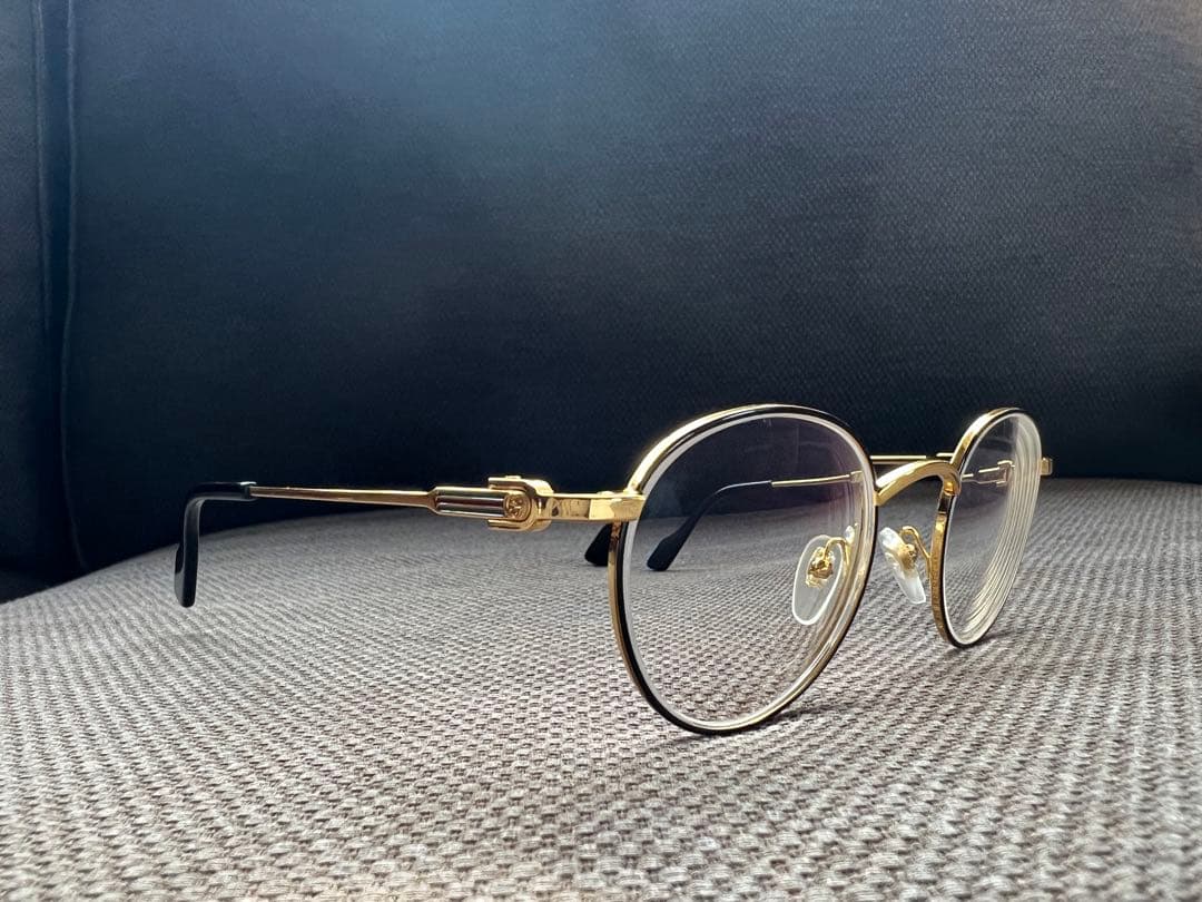 【新品同様】GUCCI ゴールドフレーム メガネ 2023SSモデル