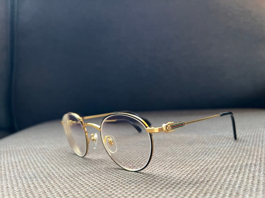 【新品同様】GUCCI ゴールドフレーム メガネ 2023SSモデル