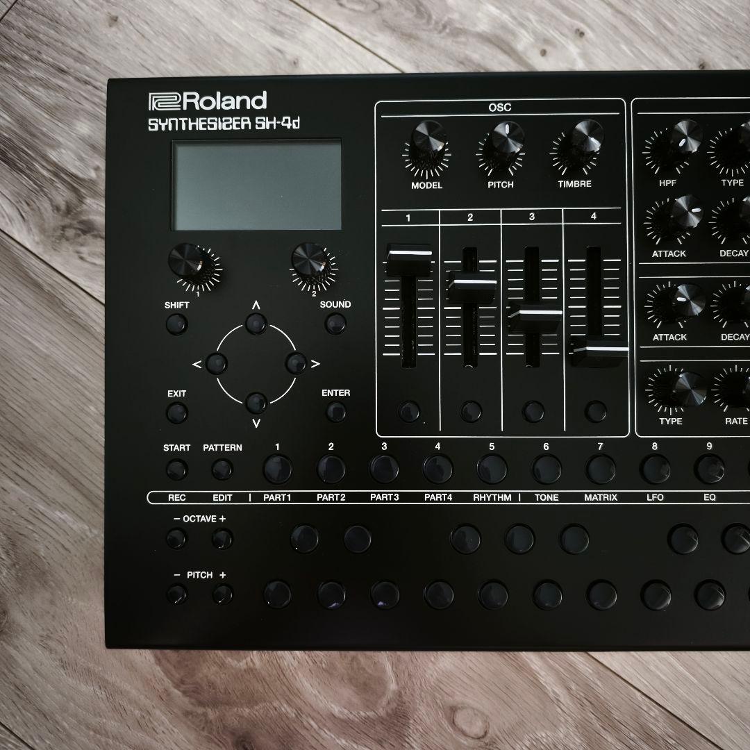 Roland ローランド/SH-4d デスクトップ・シンセサイザー