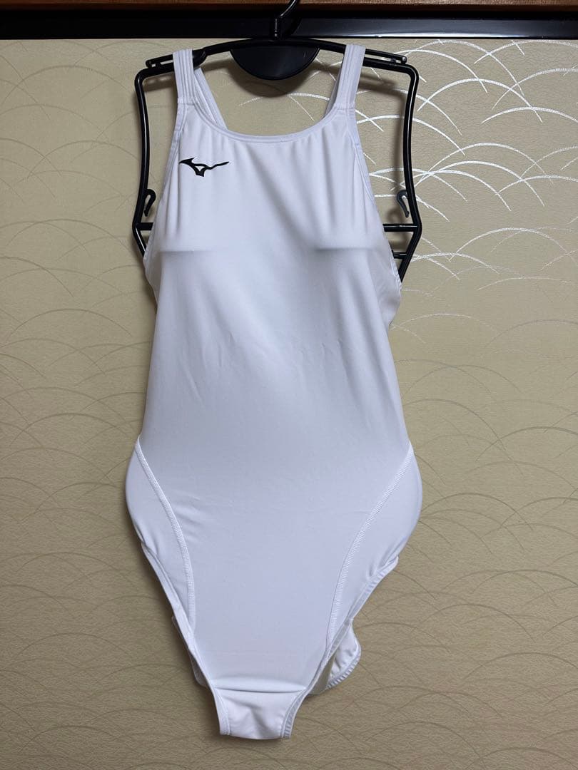 【残り1点】特注品　XL(LL)サイズ ホワイト ミズノ 競泳水着 送料無料