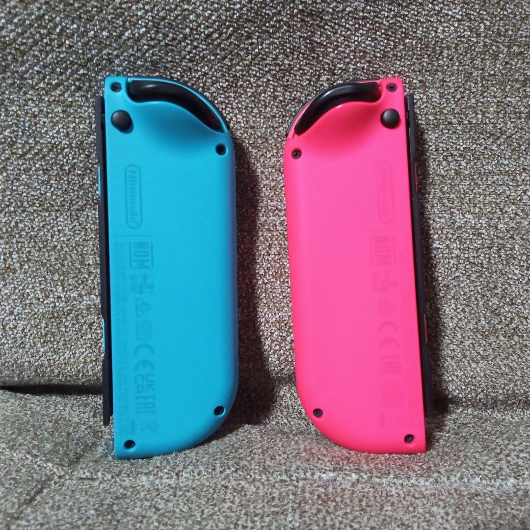Nintendo Switch ジョイコン色違い