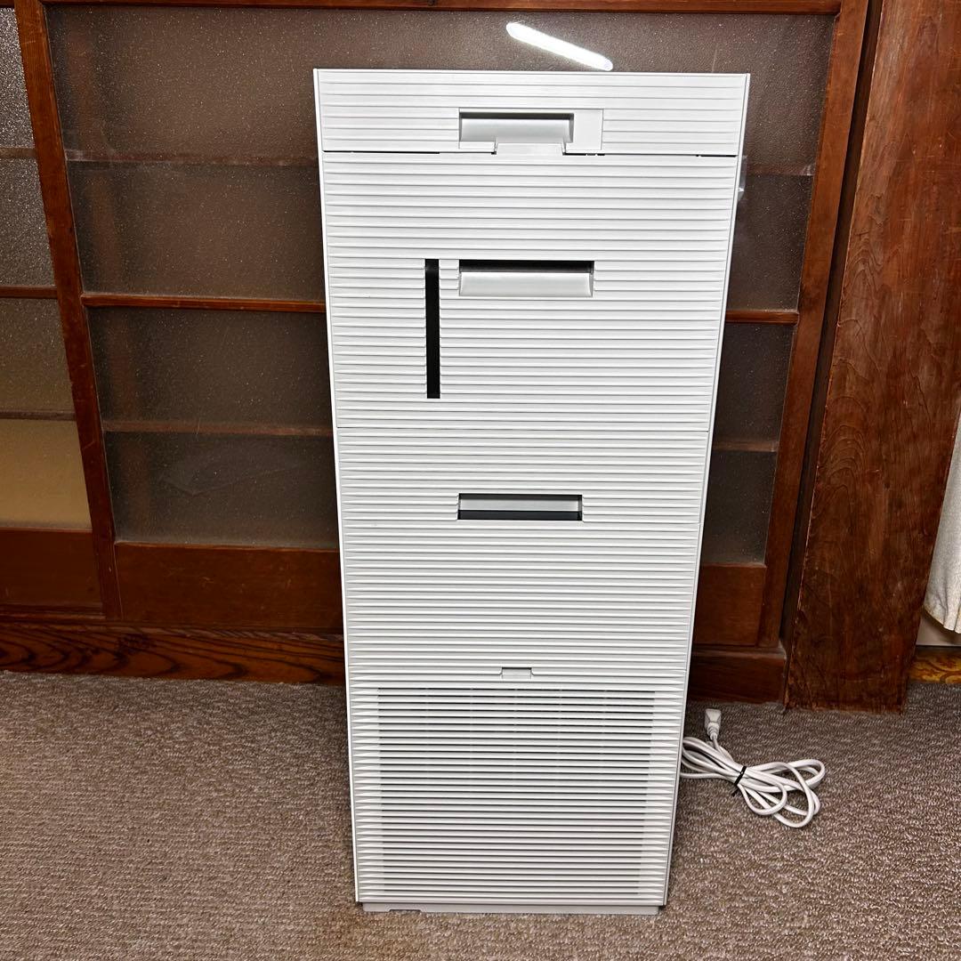 【未使用級】DAIKIN 空気清浄機 MCK70YE9-W 2022年製