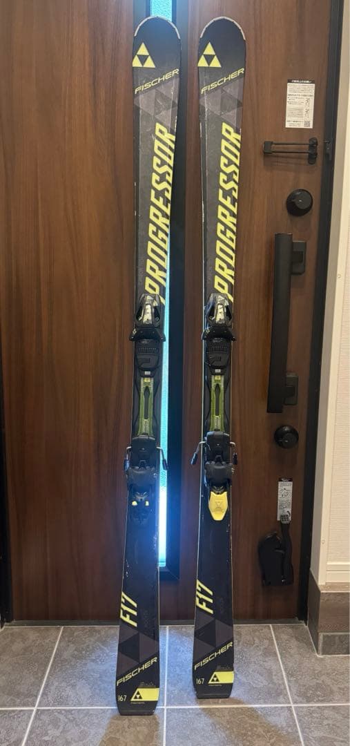 フィッシャー スキー板　FISCHER PROGRESSOR 167