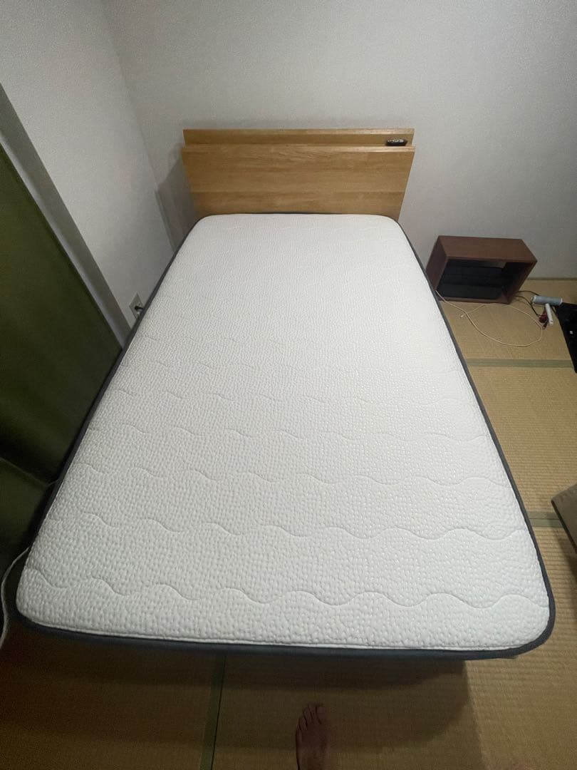 【美品】NELLマットレス　セミダブル