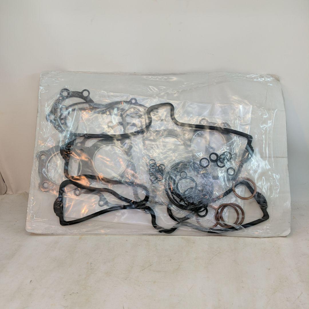 エンジンガスケットセット 　ホンダCBX400