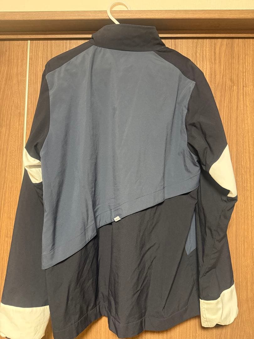 YONEX ウインドブレーカーLサイズ ネイビー