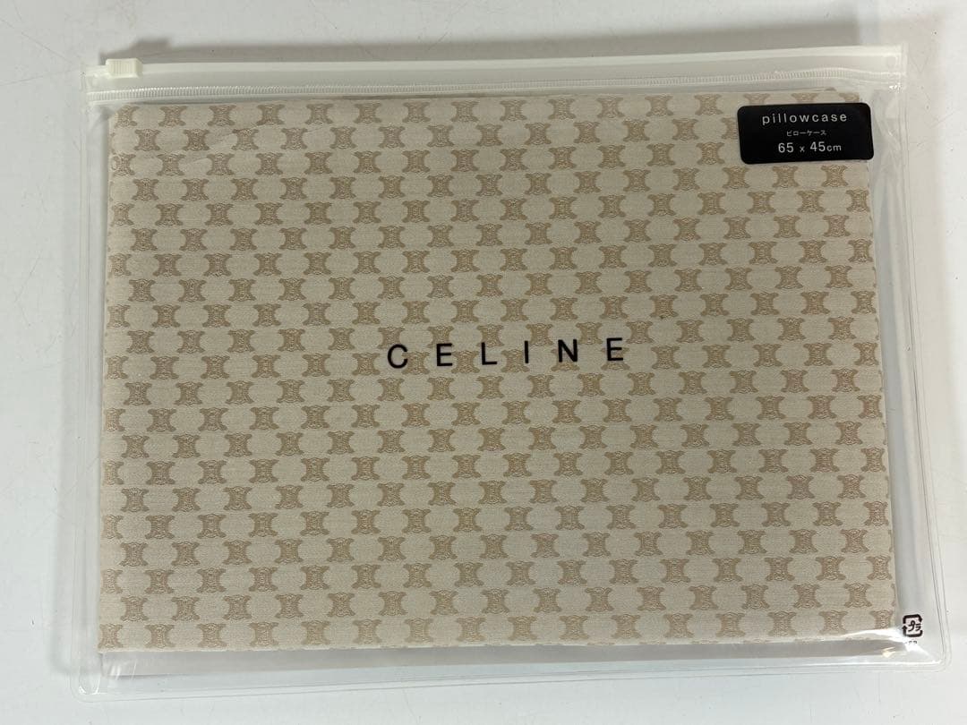 カプりコCELINE セリーヌ