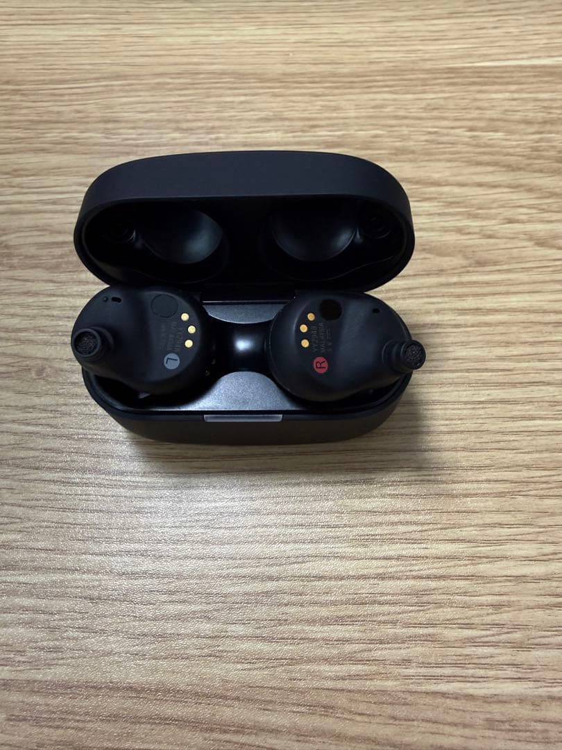 【美品】SONY WF-1000XM4 ワイヤレスイヤホン ブラック