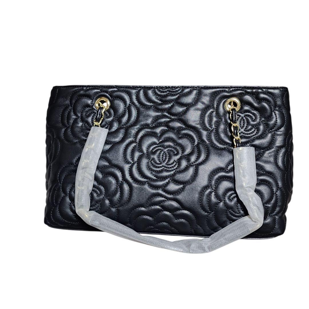 k*n様 シャネル　トートバッグ　花柄　黒　ゴールド　ノベルティ