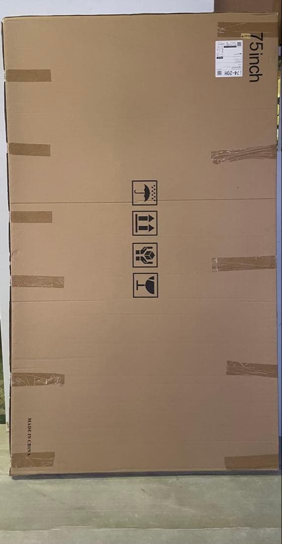 液晶テレビ保護パネル 75インチ 厚さ3mm 取り付け簡単 アクリル製 ★