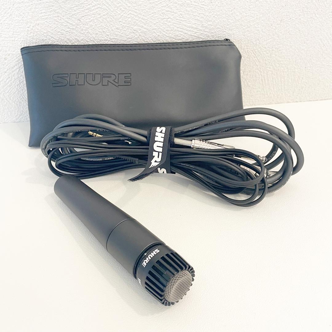 美品！　SHURE SM57 ダイナミックマイク 本体と付属品