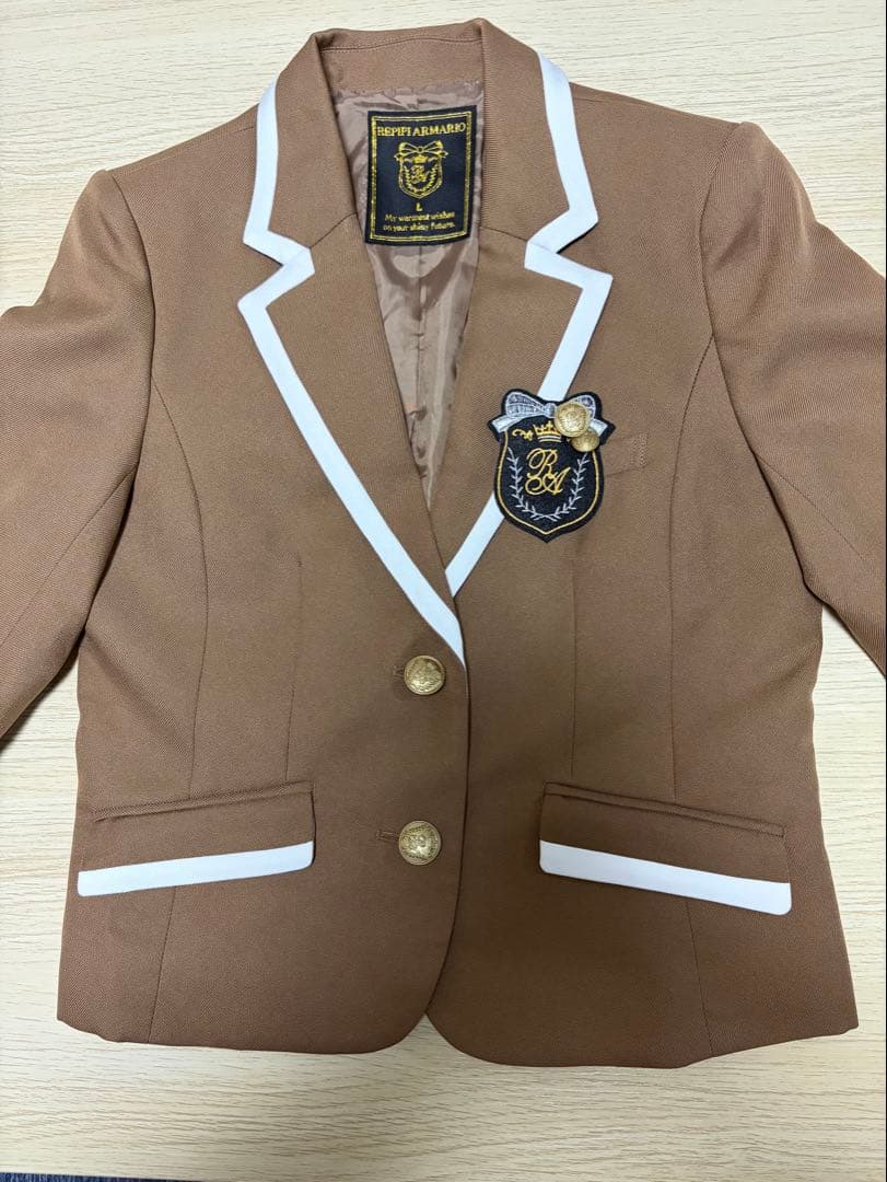 【ほぼ未使用】レピピアルマリオ2024-2025モデル卒服　4点セット　Ｌ160