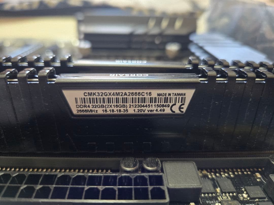 TUF GAMING Z490-PLUS マザーボード、CPU、メモリセット