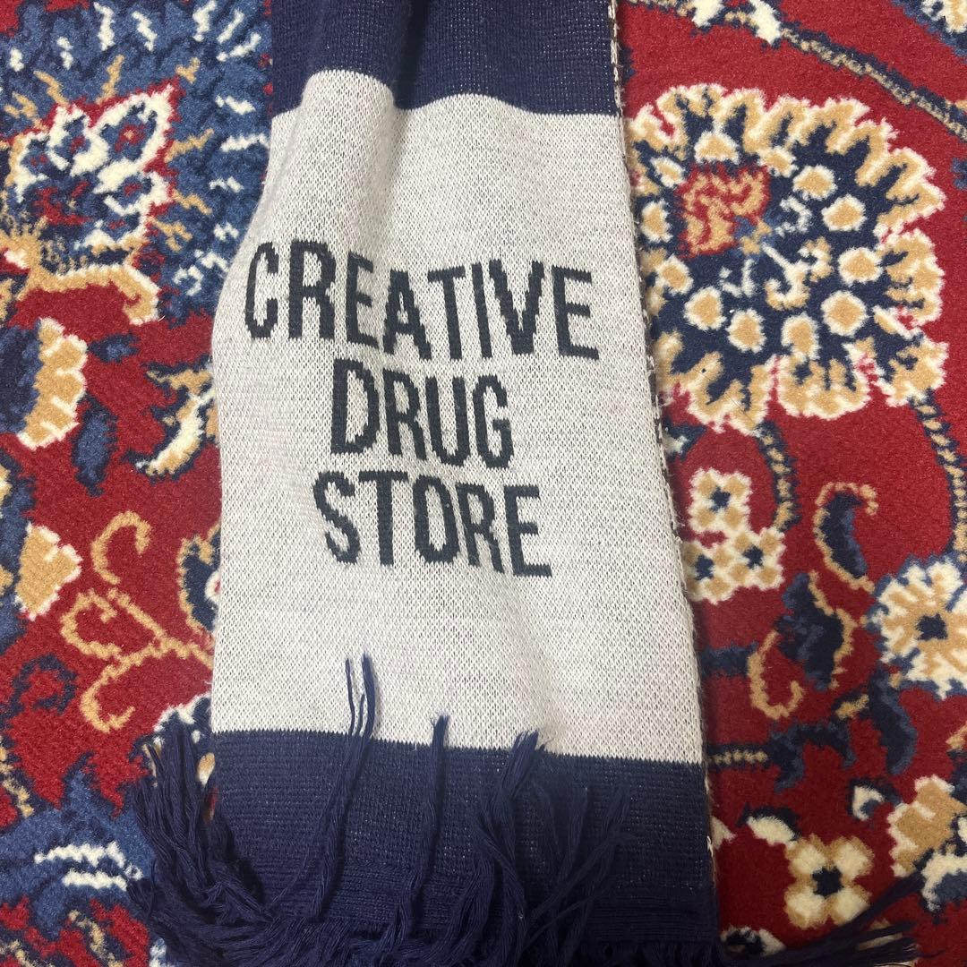 creative drug store マフラー
