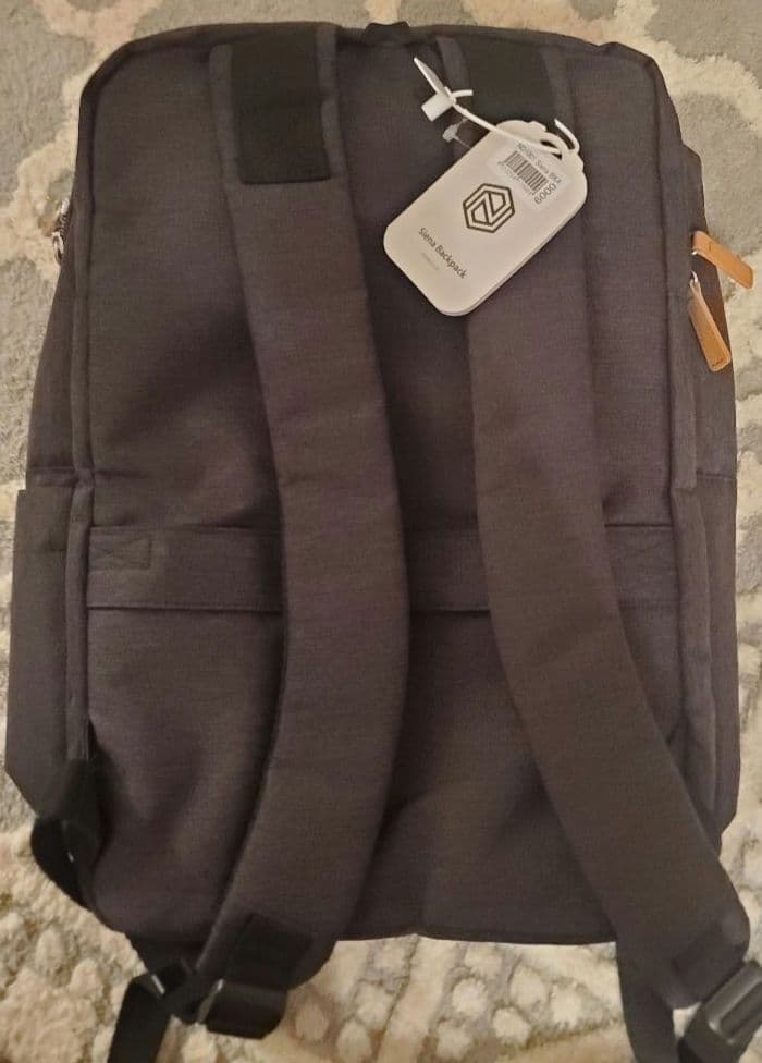 NORDACE リュック　ビジネスバッグ　USB付き　メンズ　大容量19L