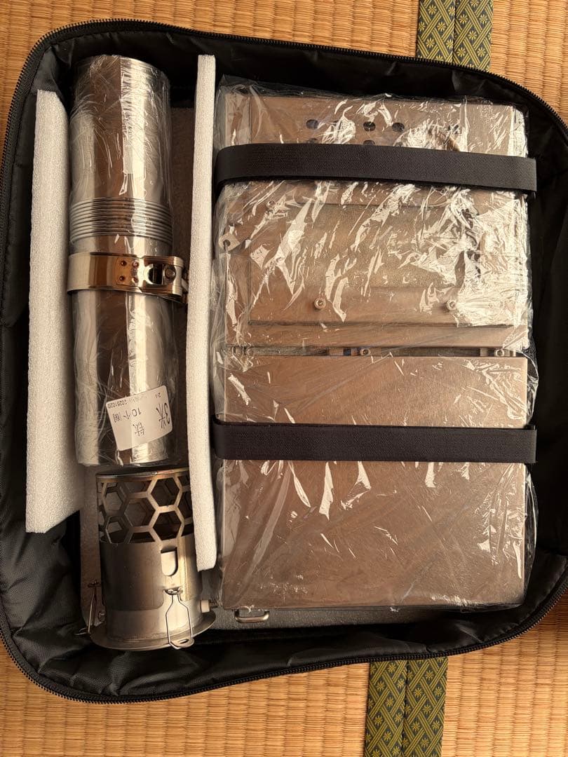 WT−Star−Ti 折り畳みチタン薪ストーブ未使用品 3面ガラス