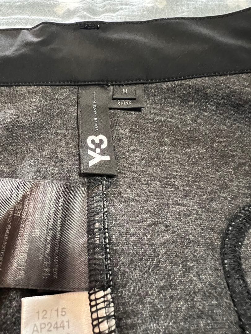Y-3 グレー ショートパンツ Mサイズ