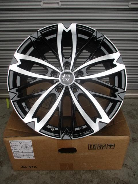 全国送料込み☆新品４本セット　18×7J ☆C-HR・ノア・ヴォクシー・マツダ3