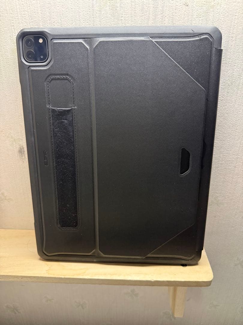 D*P様 新品同様 iPad Pro 12.9インチ（第4世代） Wi-Fi 1