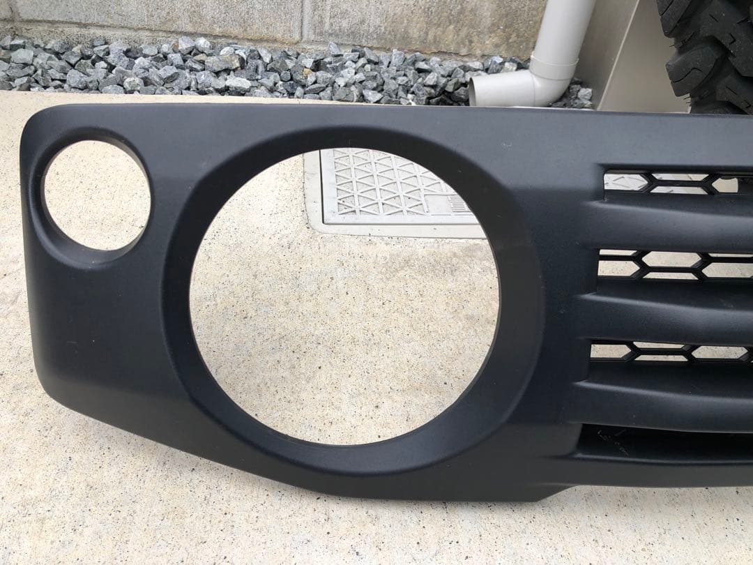 ジムニーJB74グリル　アピオ