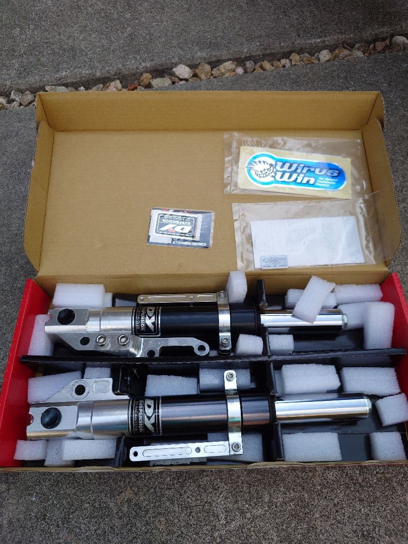 DYレーシング　　シグナスX ４型　　フロントフォーク