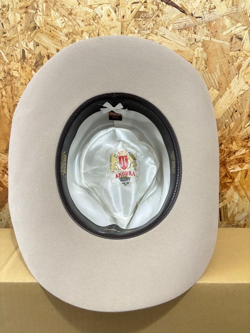 AKUBRA アクブラ　ウエスタンハット　テンガロンハット　ベージュ58キムタク