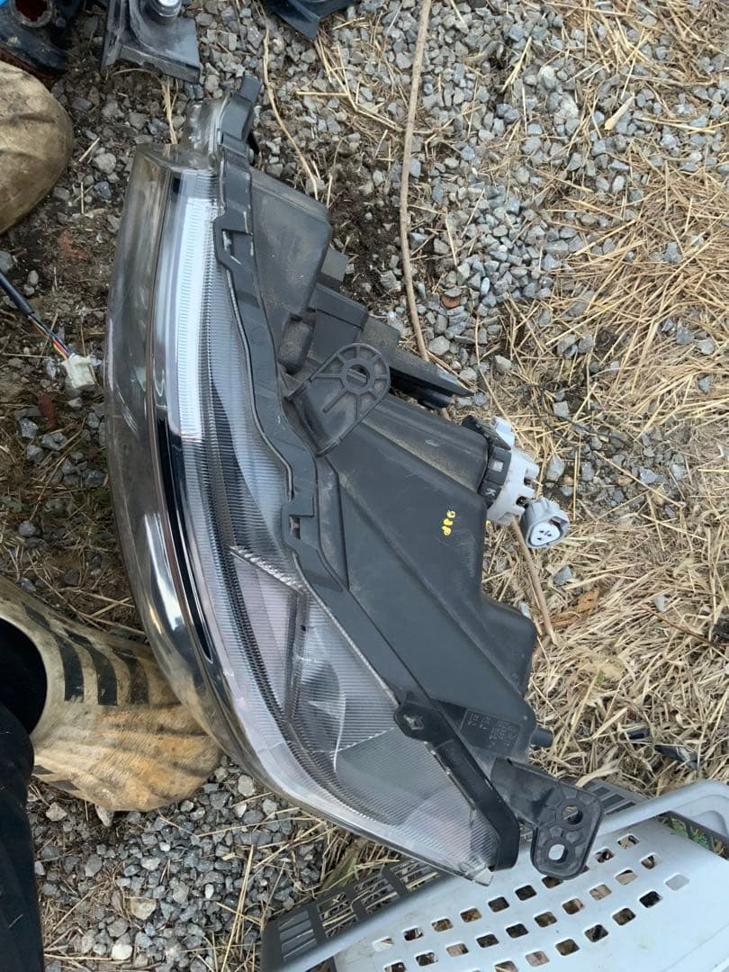 ほぼ無傷　ワゴンR WAGON R 左ヘッドライト　ヘッドランプ　L 左