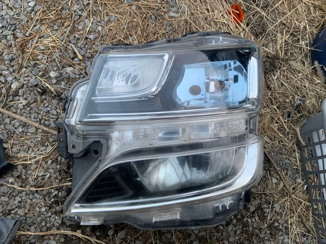 ほぼ無傷　ワゴンR WAGON R 左ヘッドライト　ヘッドランプ　L 左