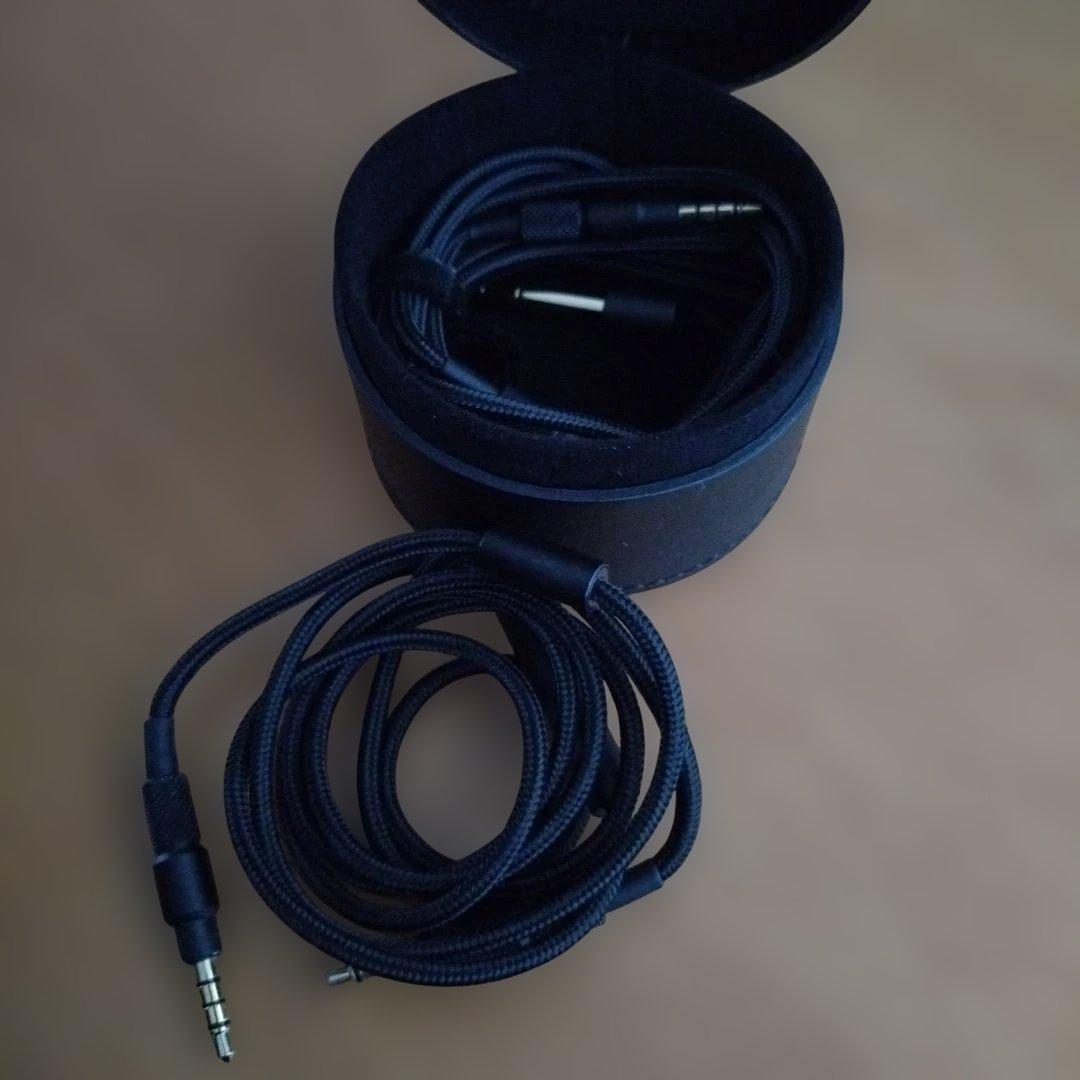 MASTER & DYNAMIC MH30 有線 ヘッドホン