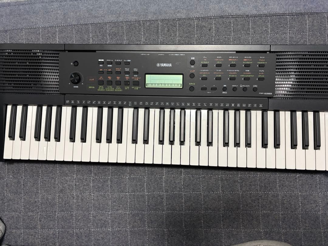 美品　YAMAHA 電子キーボード　PSR-E283 2回使用