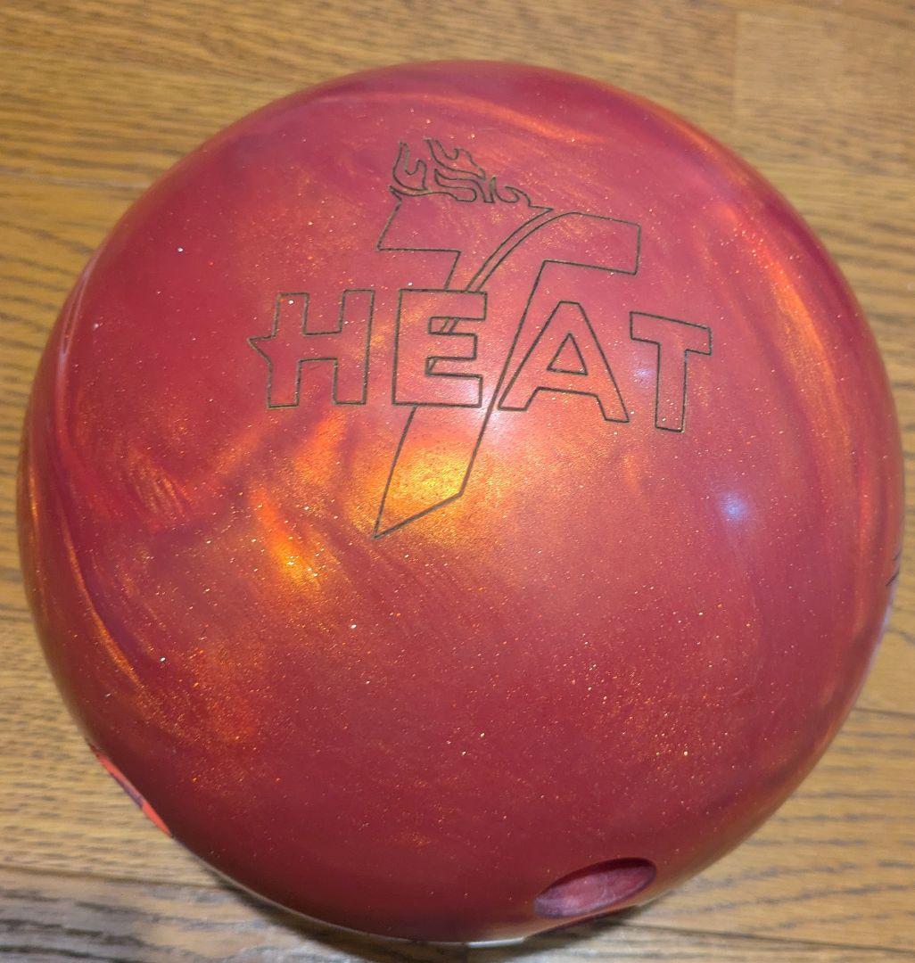 TRACK HEAT ボウリングボール 赤/オレンジ