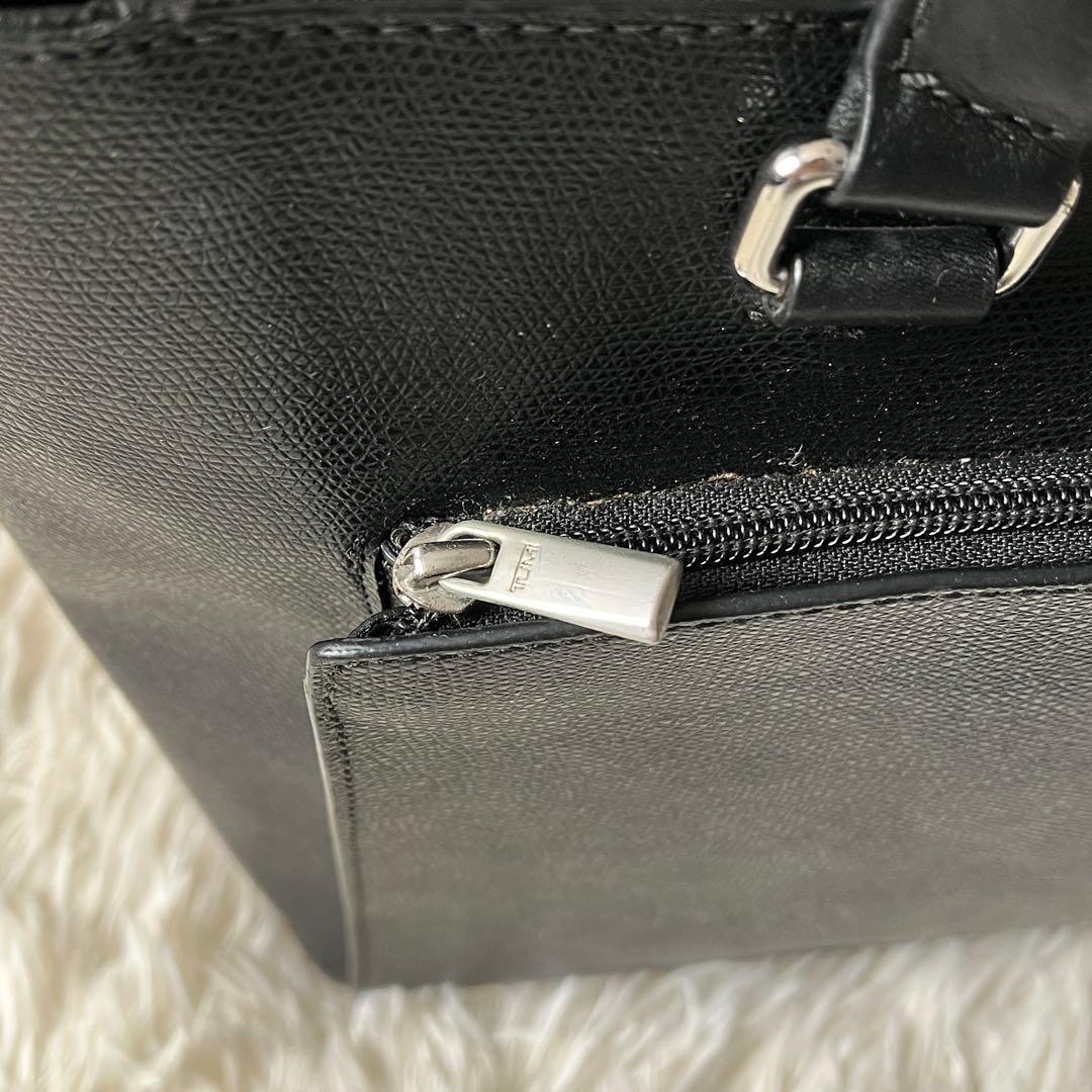 未使用級✨TUMI トゥミ　シンクレア　カミーラ　ビジネスバッグ　トートバッグ