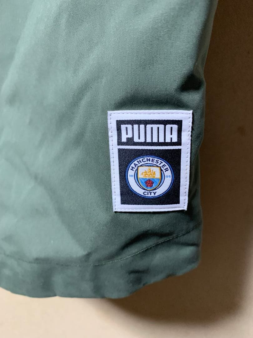 【日本未発売】PUMA FTBLNXT マンチェスター・シティ カーキ コート