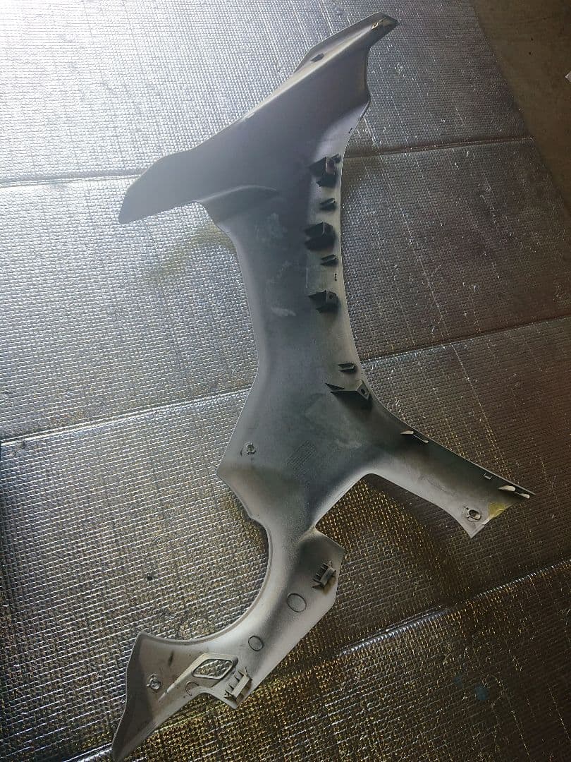 ヤマハ　YZF−R1 2CR 外装　純正　サイドカウル